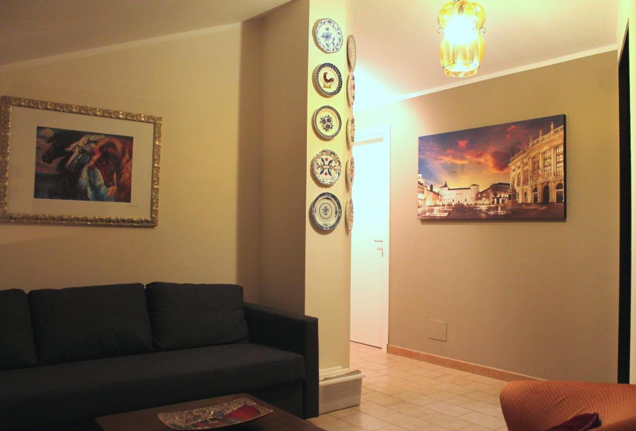 הוילה Rivalba La Casa Di Neh מראה חיצוני תמונה